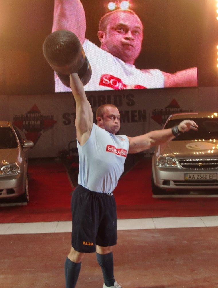 Vitaliy Gerasimov Defends His 105-kg Strongman Title