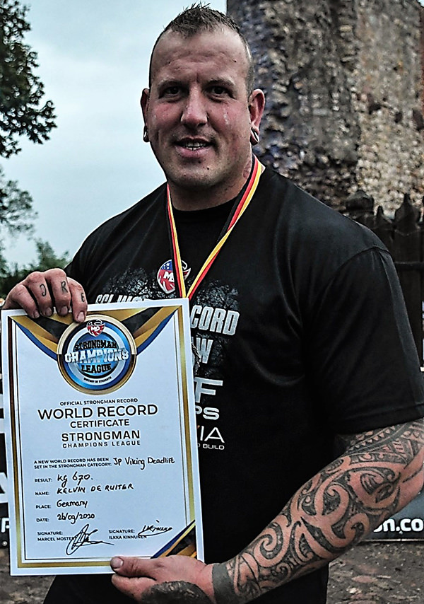 Strongman Champions League - World Record Weight for height 26 Kg